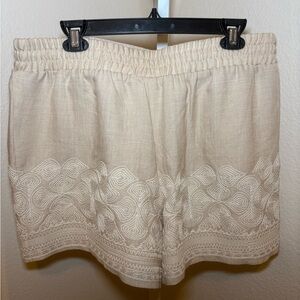 NWOT - Wren New York Waist Tie Pleated Embroidered Shorts in Cream - Size L